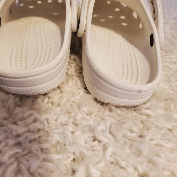 Crocs‎ - Picture 7 of 7